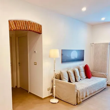 Apartment Casa Mare 121: A 500m Dal Mare Celle Ligure